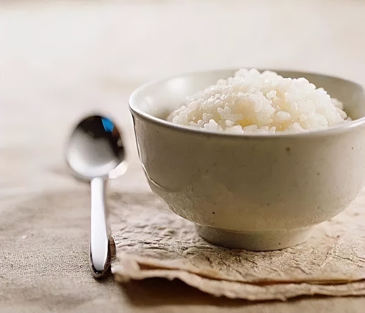 给新生儿取一个幸运的名字,给新生儿取什么名字好