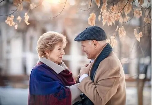 gdp和中国相当的国家,美国gdp是俄罗斯多少倍