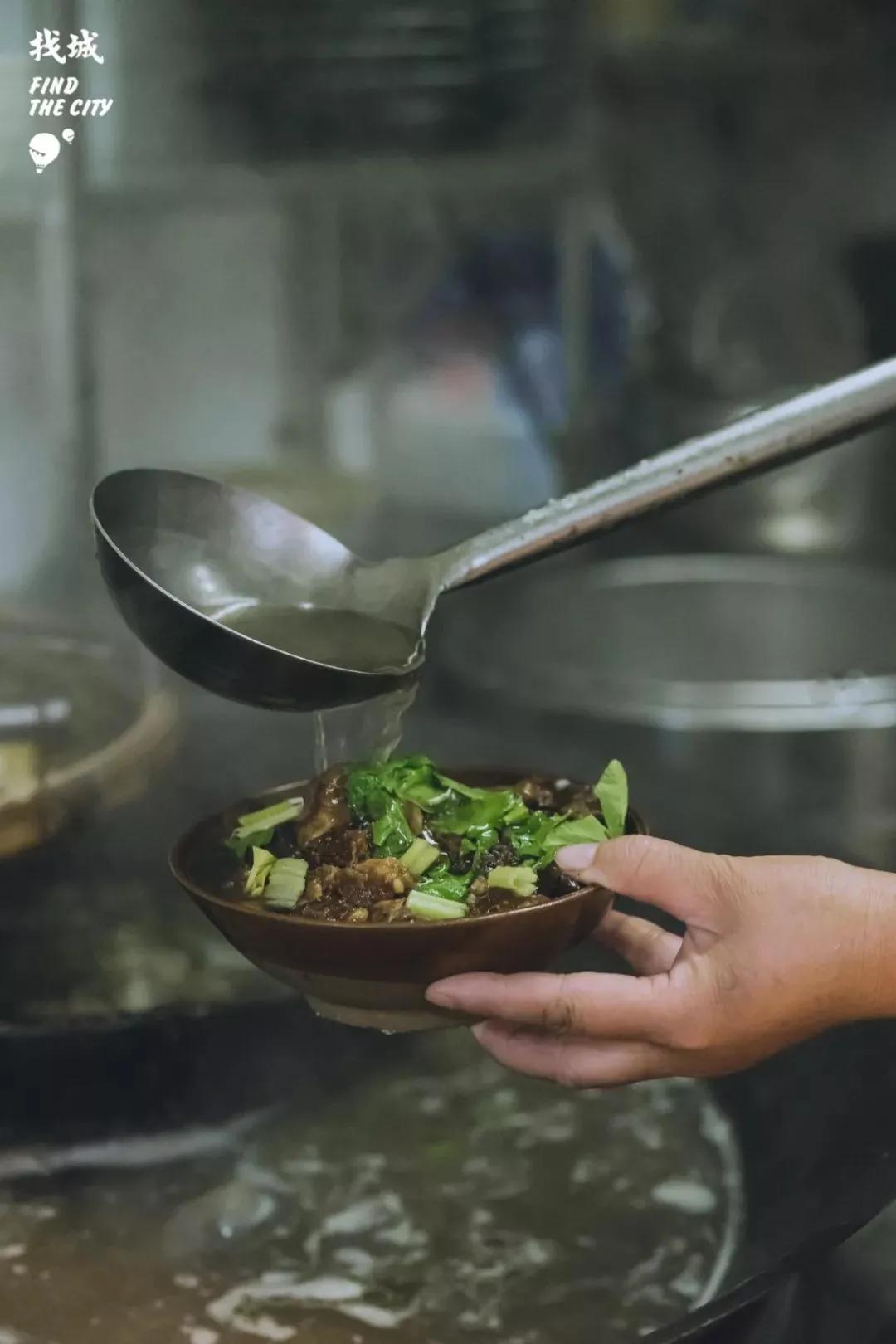 看完这些美食，我还是决定先守住绿码