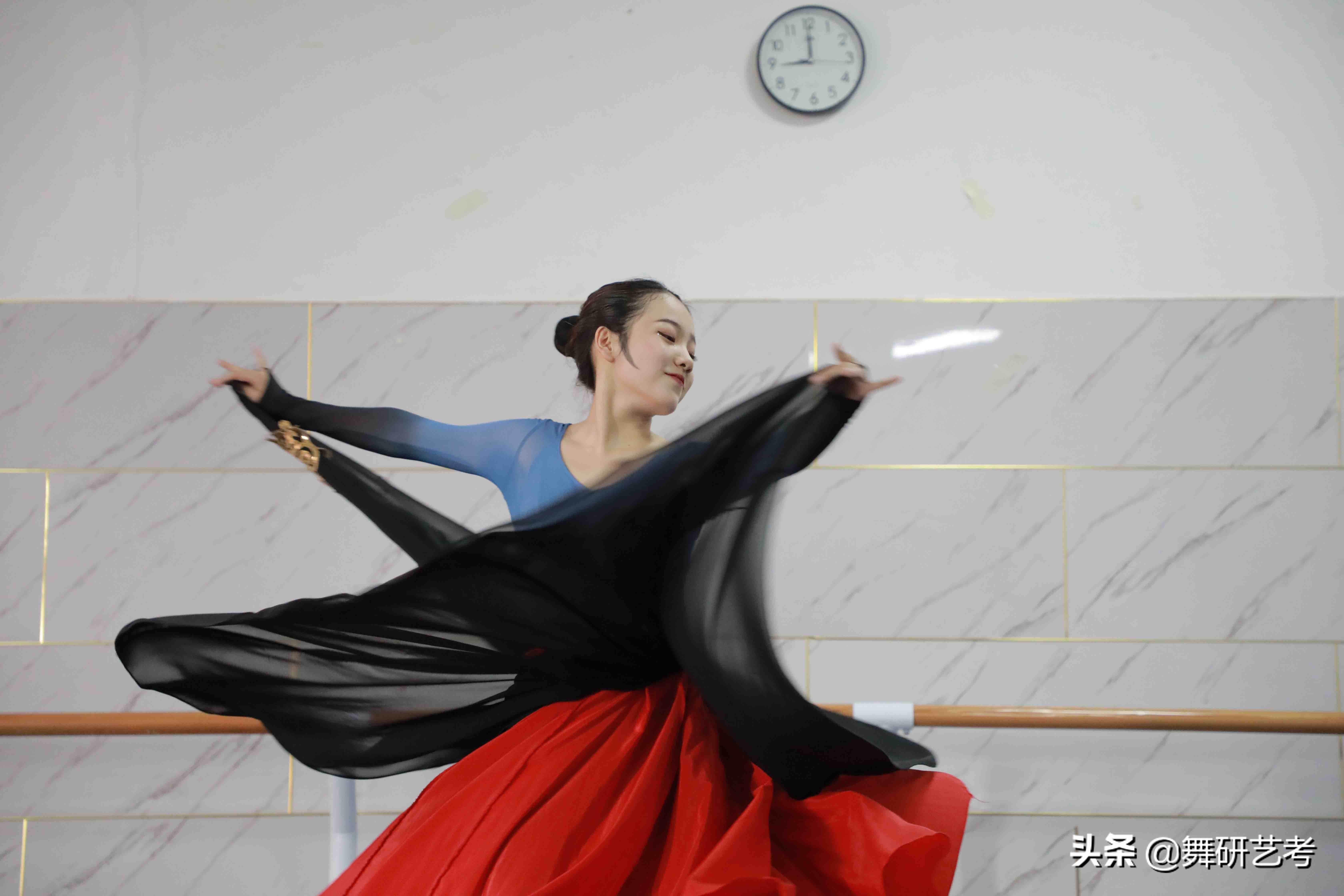 艺考舞蹈适合矮个子的舞蹈,高考舞蹈艺考考什么舞蹈