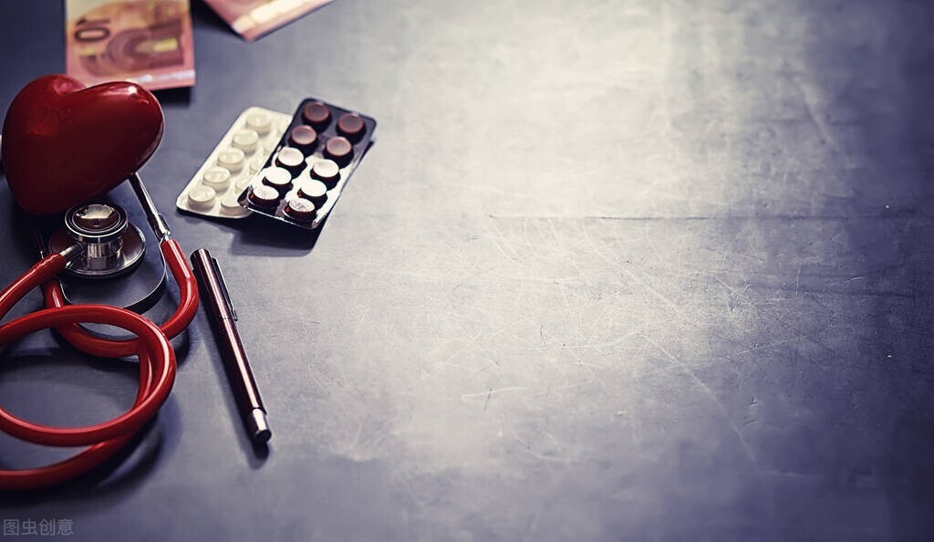 54岁大叔高血压引起的脑梗,53岁大叔心梗的急救后续