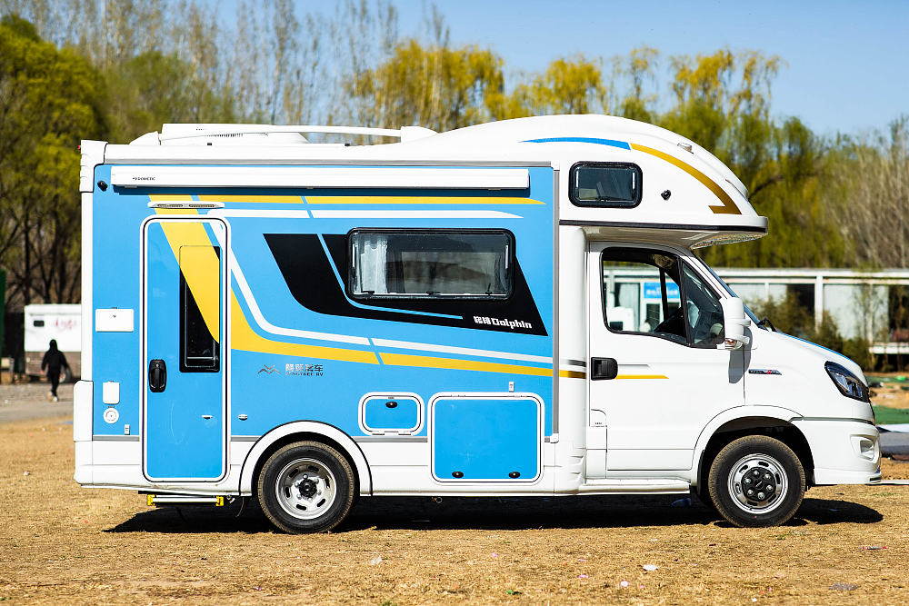 2023款最新国产c型小额头房车,商务房车推荐50万c型豪华房车