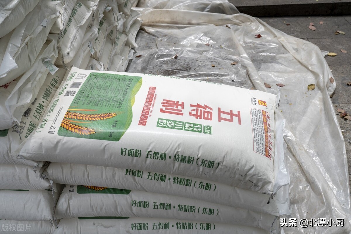 全国哪里面粉最好吃？经过对比，这6个地方比较有名，有你家乡吗