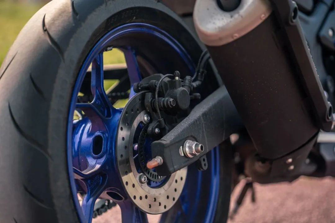 雅马哈yzf-r25测评老款,雅马哈推荐yzf-r6