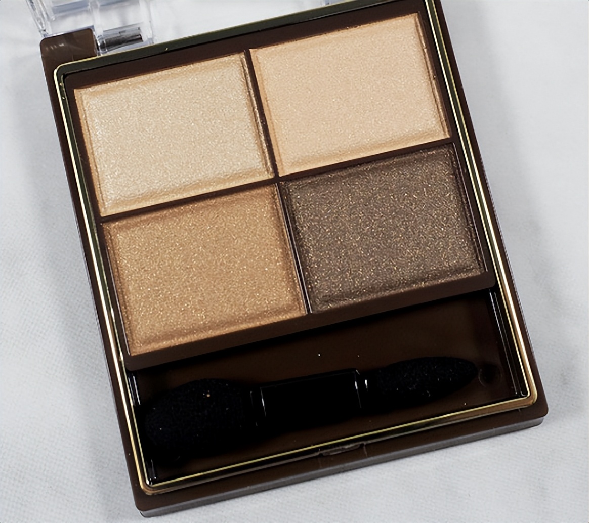 新手如何化妆自然不卡粉,新手如何化妆出无瑕零毛孔的皮肤