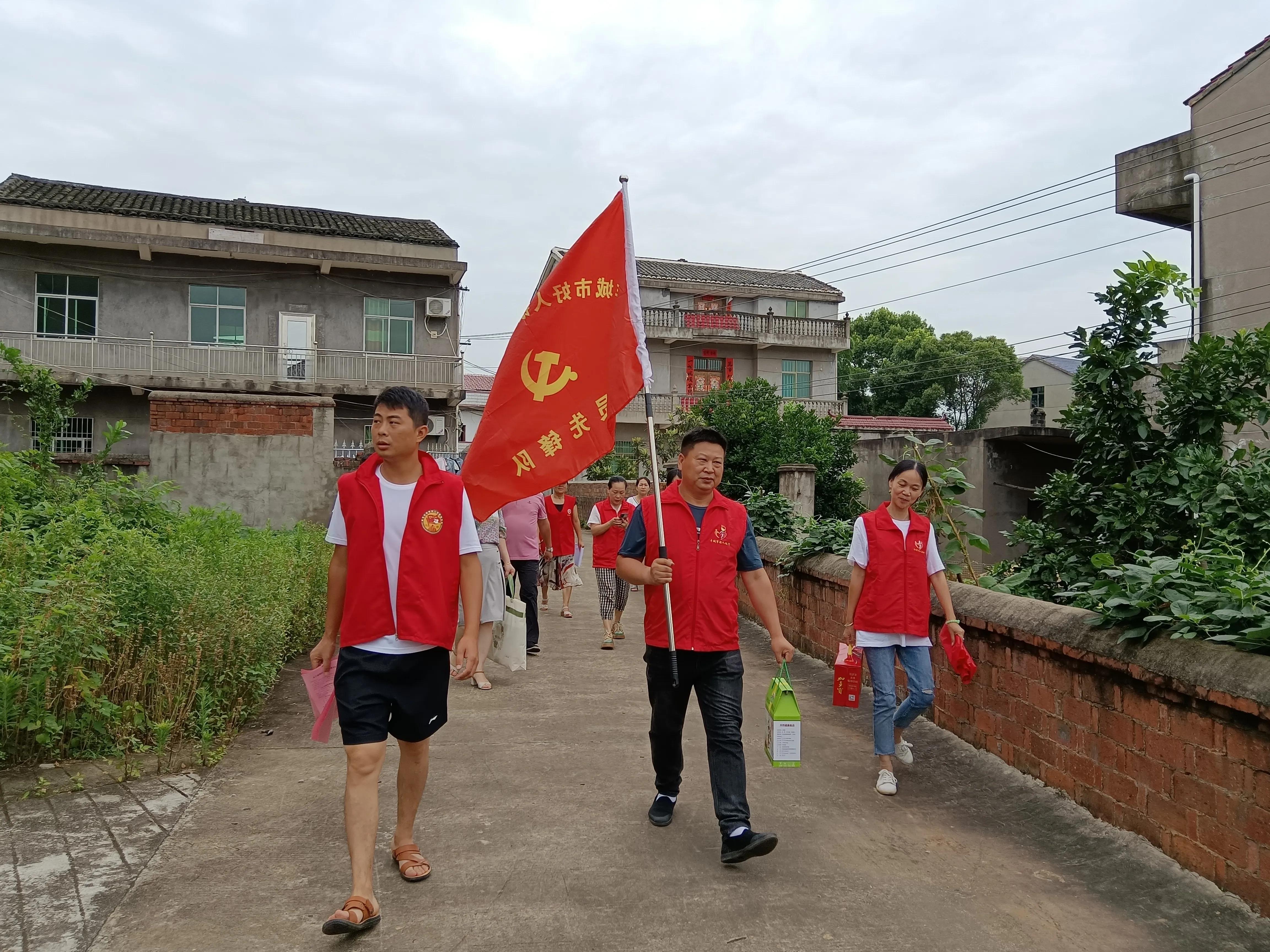承担社会责任提升企业形象,承担社会责任彰显企业风范
