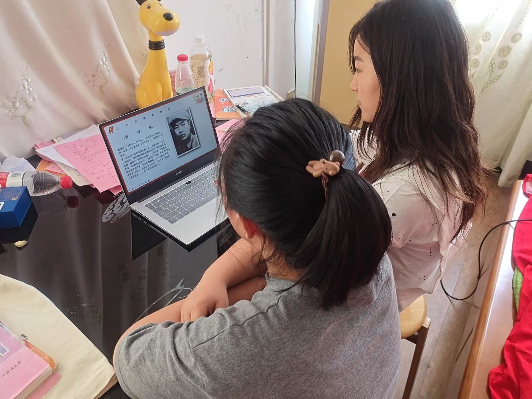 听红色故事悟红色精神源起何处,听红色故事悟红色精神主题班会