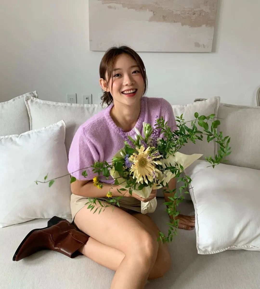 时尚博主的19件夏季日常穿搭look,这位博主的减龄穿搭值得学习