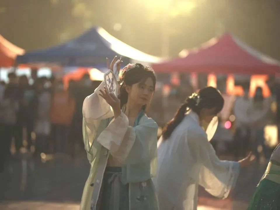 在成都读大学好就业吗,在成都读研究生是什么体验