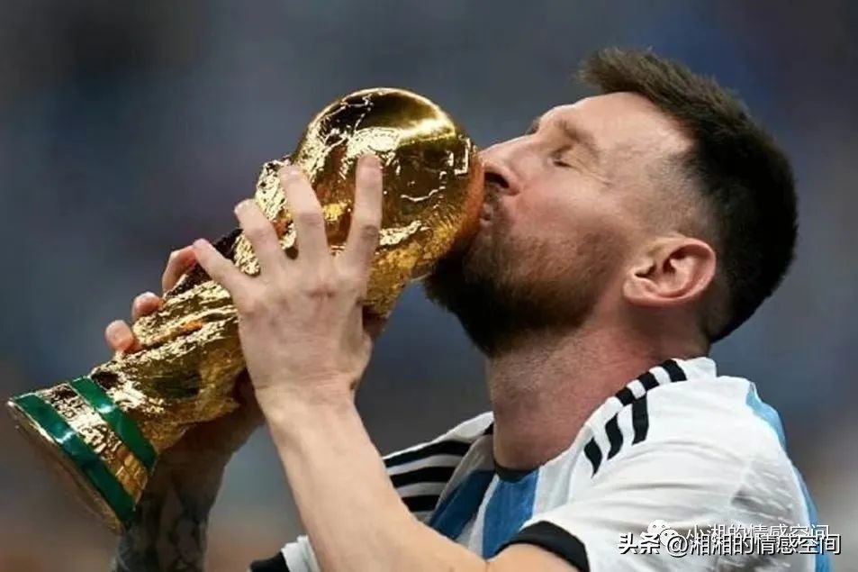 梅西加冕球王马拉多纳,梅西加冕南美国家队射手王