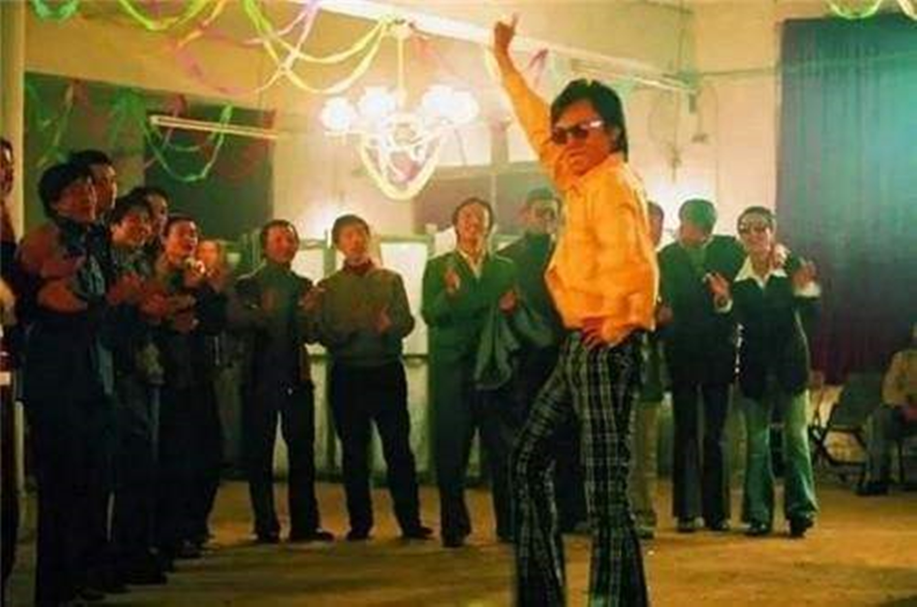 1999年，一名日本富商在北京被抓大喊冤枉，警察：你写句日文看看