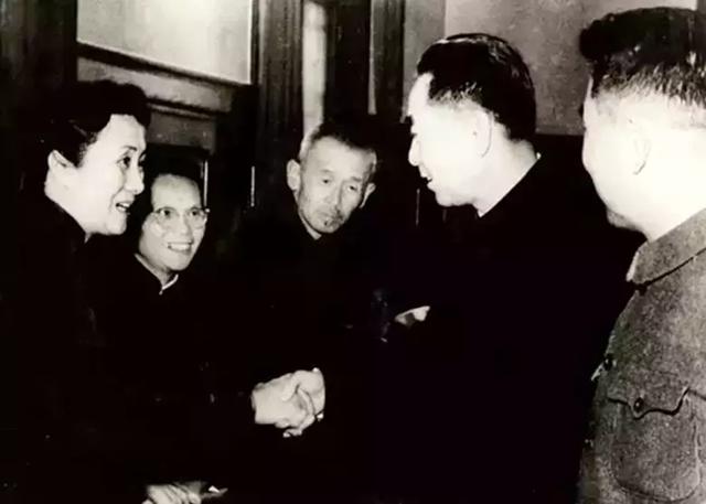 董竹君传奇一生19,董竹君传奇一生46