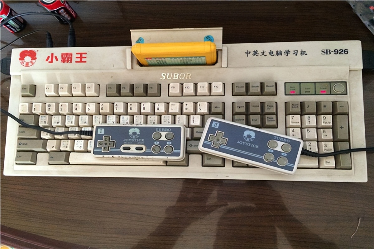 血亏3700万！曾风靡小学生的“顶流产品”，被谁逼下神坛？