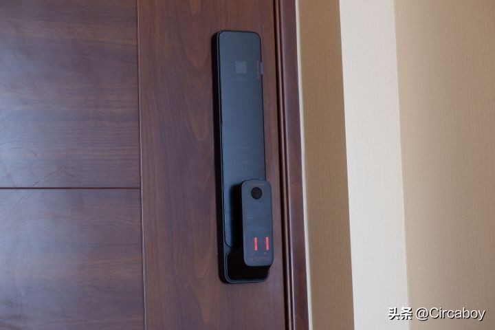 小米人脸识别智能门锁使用体验,小米人脸识别智能锁自动开门