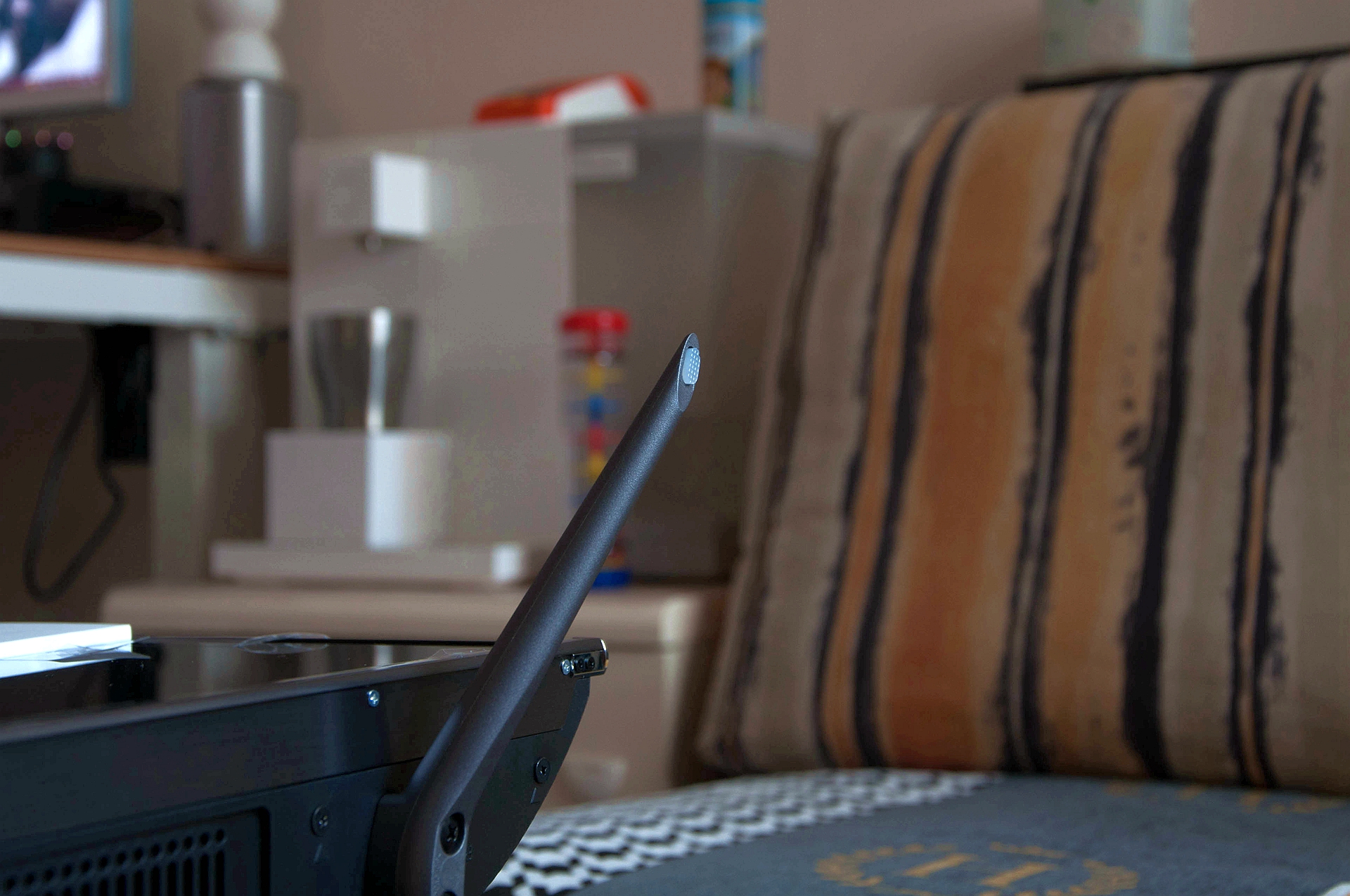 雷鸟鹏6pro75寸电视评测,开机没广告的电视65寸