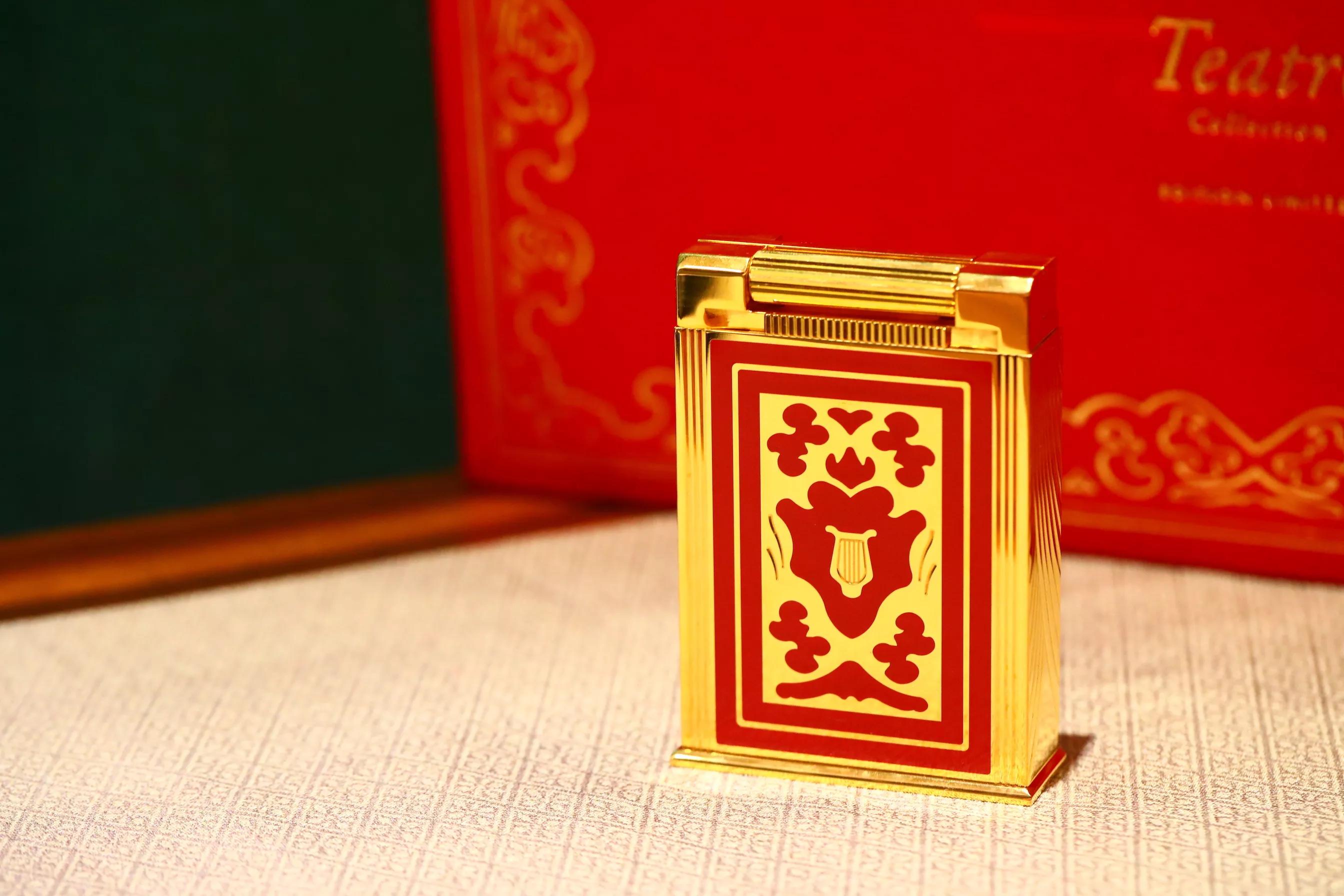 1997都彭限量版小丑假面剧场打火机，喜剧与悲剧生活本身融为一体