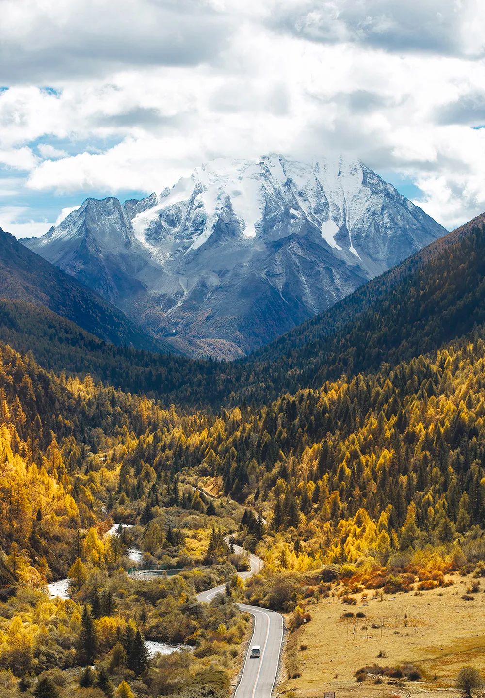 稻城亚丁啥时去最好,去稻城亚丁啥时候去最好