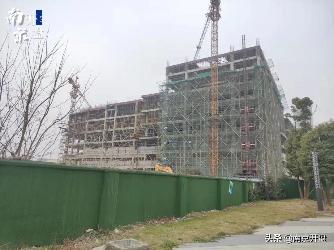 江北最大的烂尾楼,江北新区第一高楼烂尾