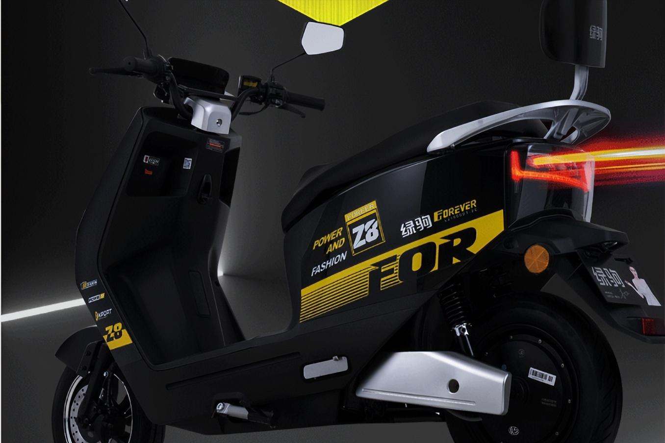 实测续航100公里以上的电动车,一次充电续航500km的纯电动车