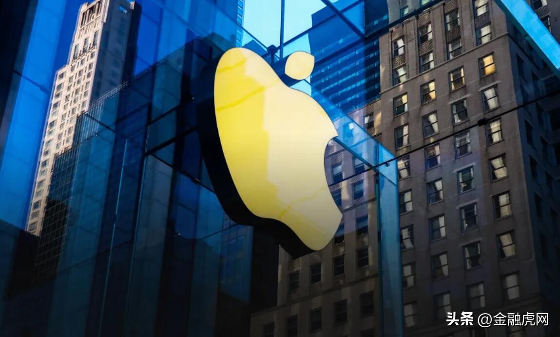iPhone绑上“金*铐手**”！苹果推高收益储蓄账户成理财领域大玩家