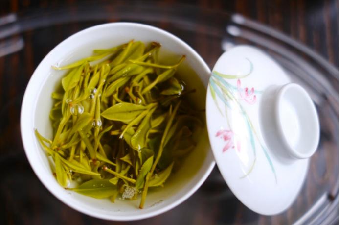 茶叶渣的妙用多多看完都别倒掉了,茶叶泡完不要丢简单操作变废为宝