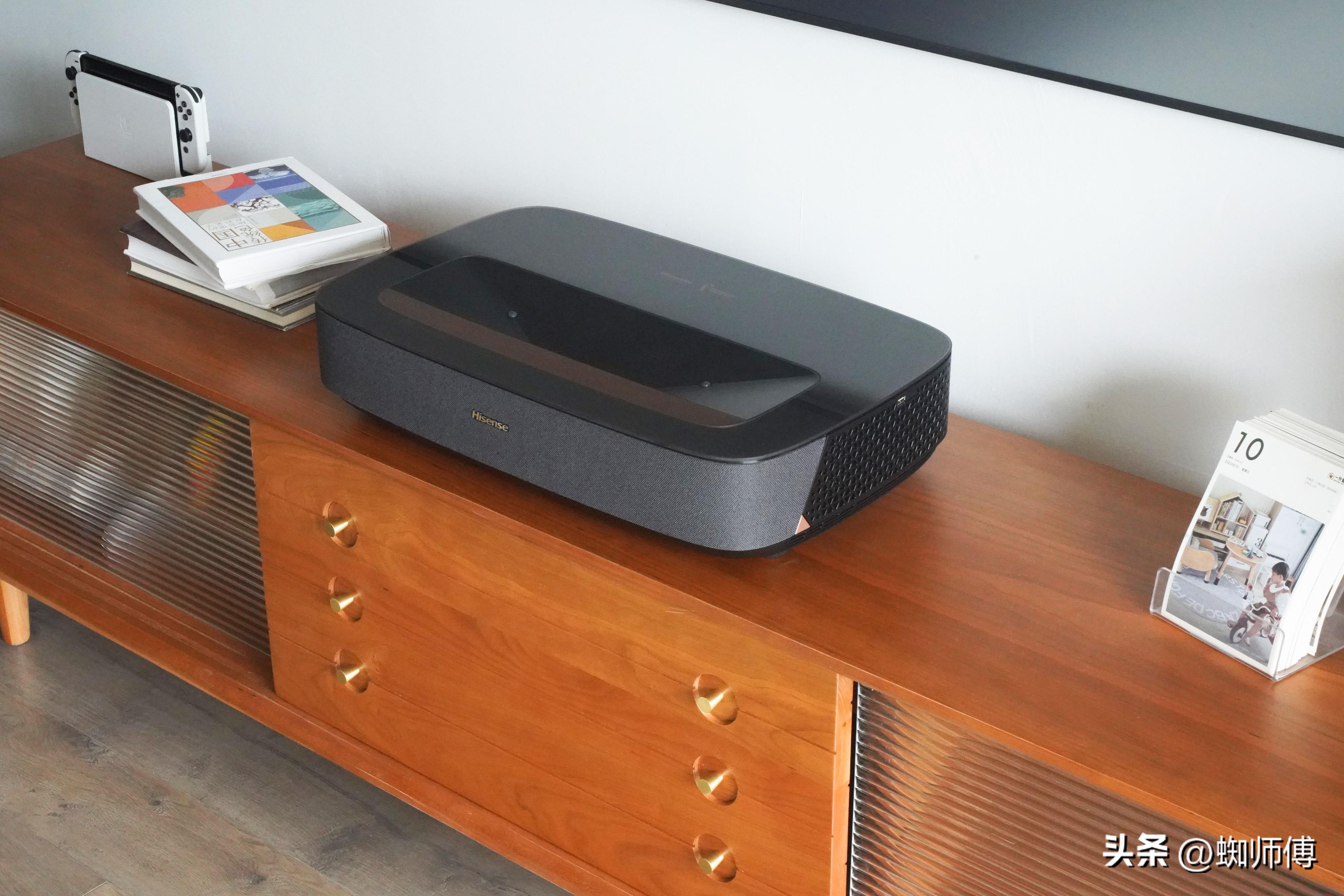 大屏幕护眼电视,海信激光电视80d9h80英寸测评