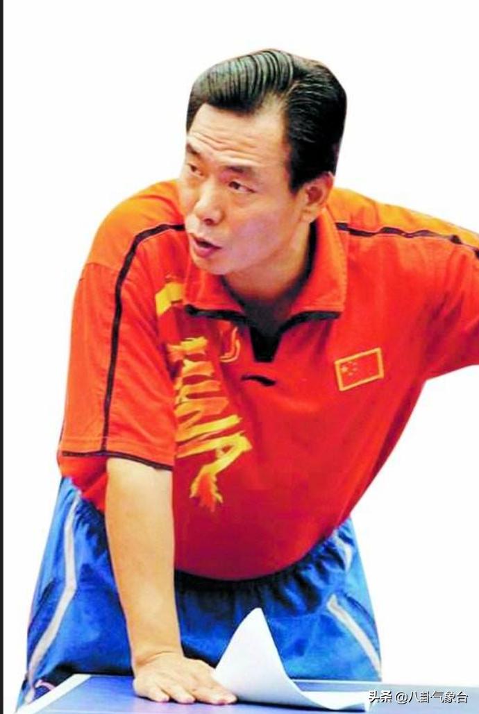 “国乒教父”蔡振华，与妻子相濡以沫37年，模范教练亏欠妻子太多