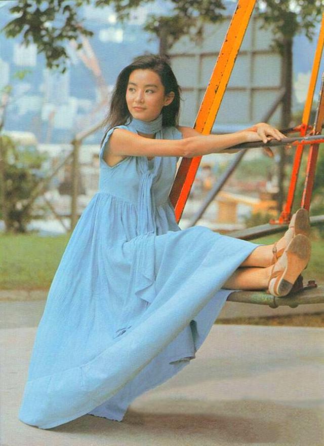 林莉和林青霞是亲姐妹吗,林莉与林青霞