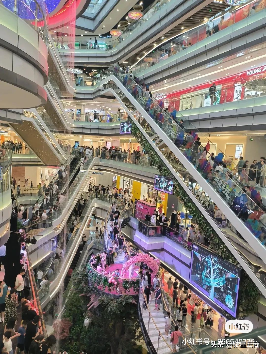 香港置地光环独栋别墅,香港置地光环商场