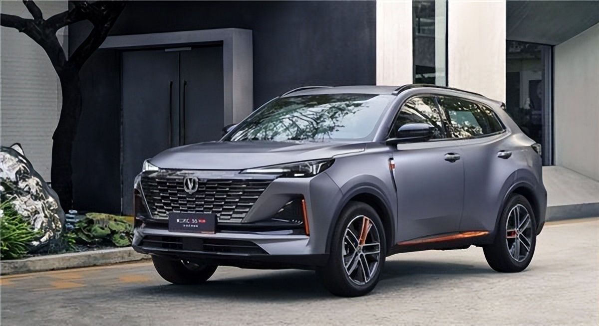 长安的最新款车落地价多少,长安最新款车落地