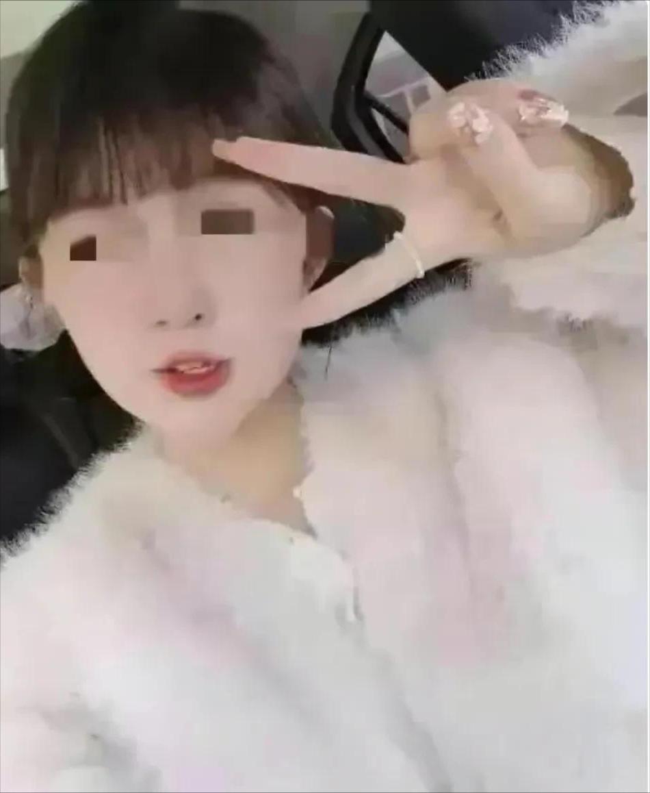 城管中队长被曝出轨下属女长相,曝城管中队长出轨女下属