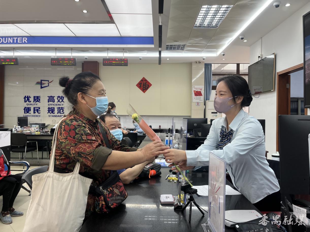 政务服务中心表彰,番禺区市桥街政务服务中心