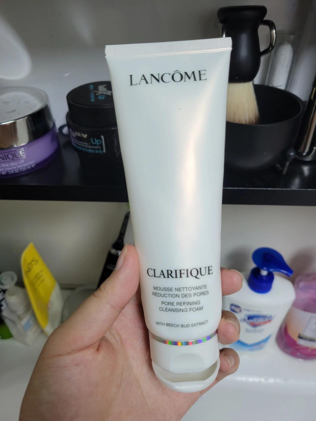 什么洗面奶适合祛痘控油还实惠,什么洗面奶控油祛痘效果最好测评