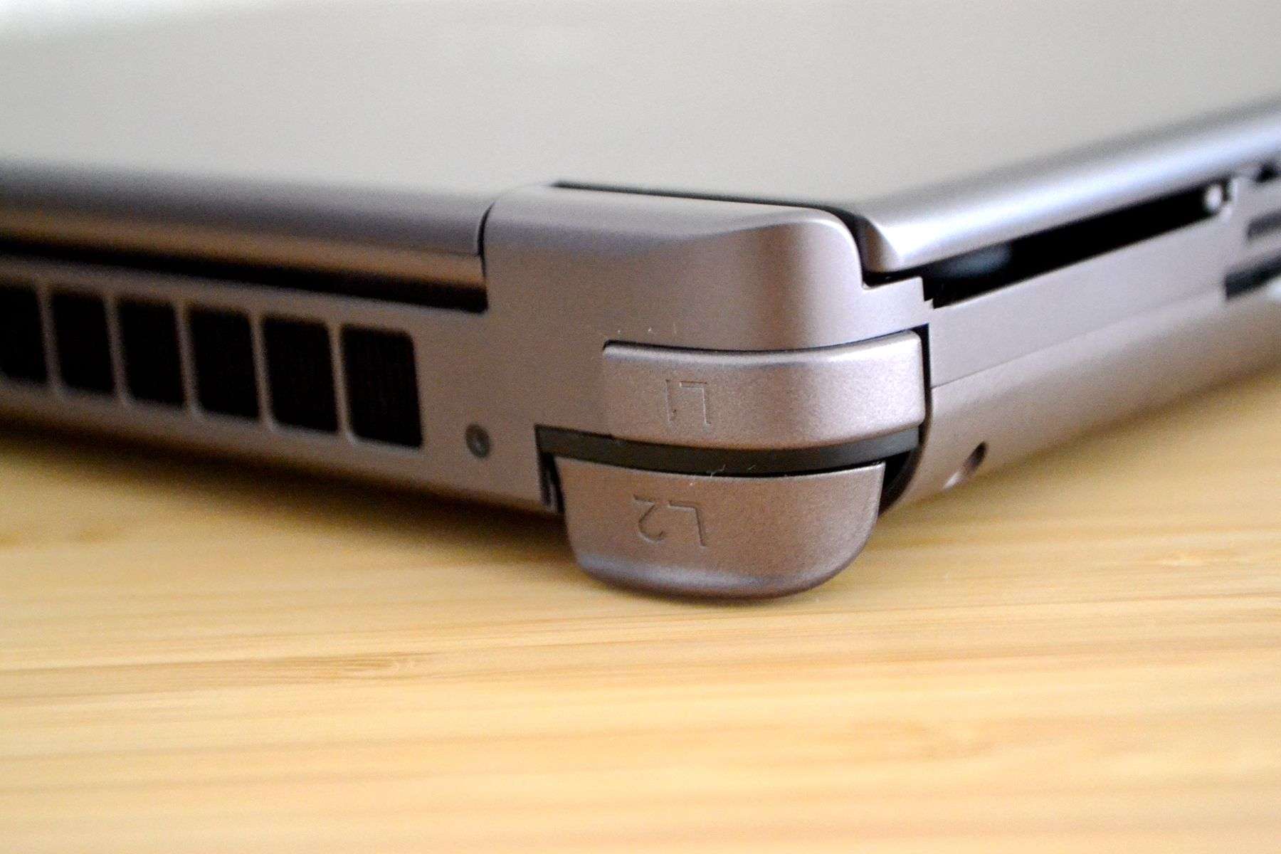 没有独显也能玩3A大作！AMD6800u加持的GPDWINMax2掌机到底有多强