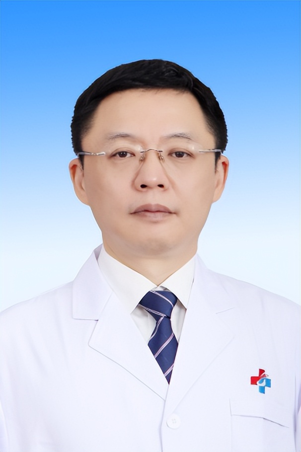 退烧药不能随便吃！老人连吃5包退烧药呕血便血……