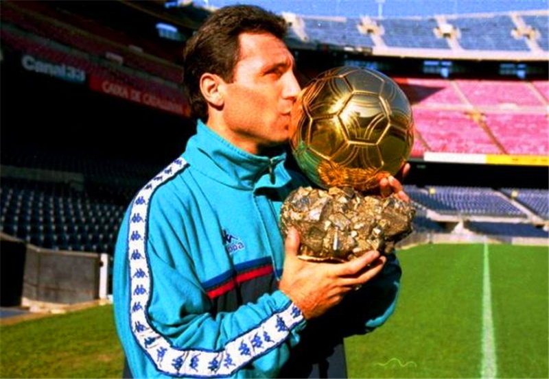 世界杯最强阵容梅罗领衔,历届金球和世界足球先生