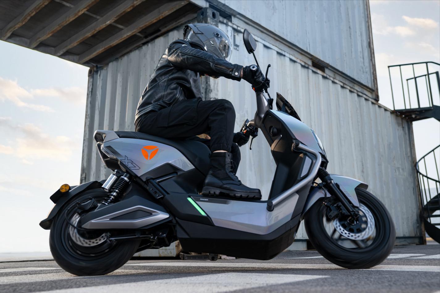 买电动车不选杂牌车,买电动车为什么不建议在网上买