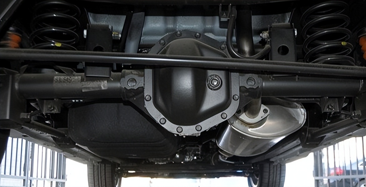 汽车底盘装甲杂牌的能用吗,组装好的汽车有必要做底盘装甲