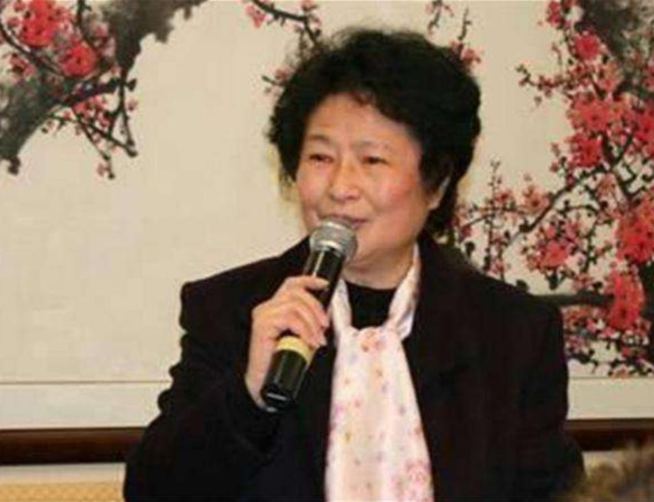 60年代女乒世界冠军，晚年主动搬进养老院，在除夕夜孤独离世