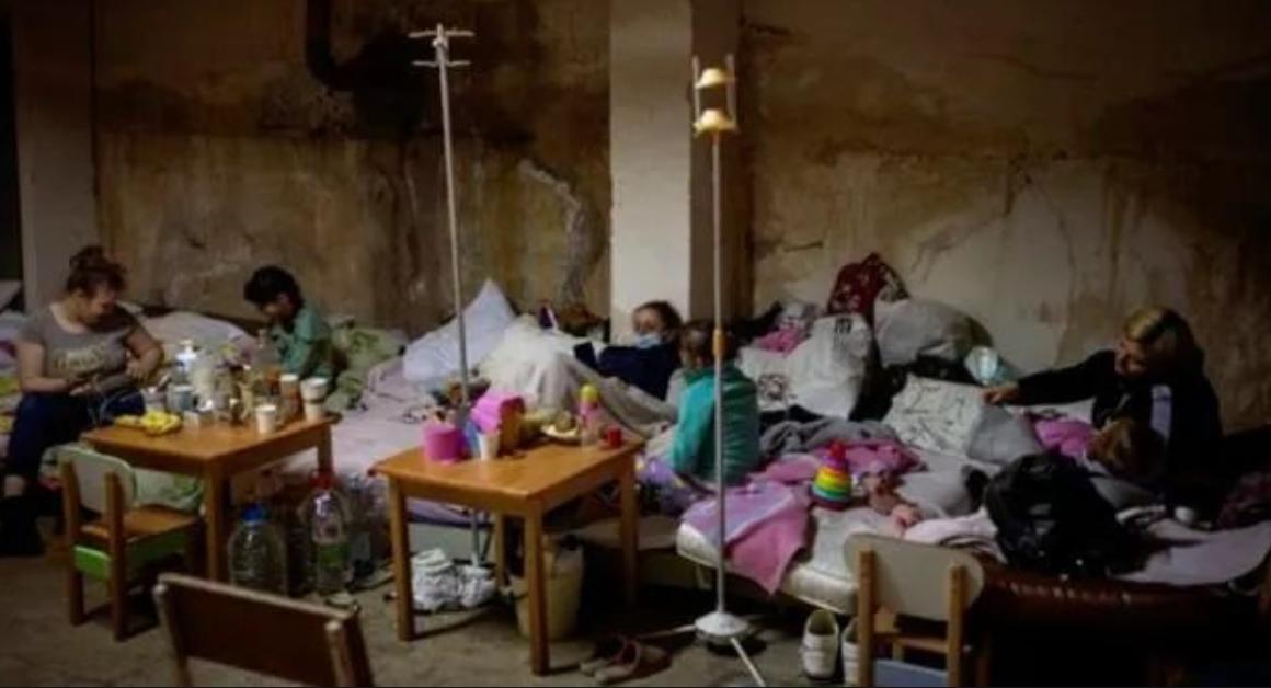 *交性**易泛滥、代孕合法，乌克兰女性是怎么沦落到今日地步的？