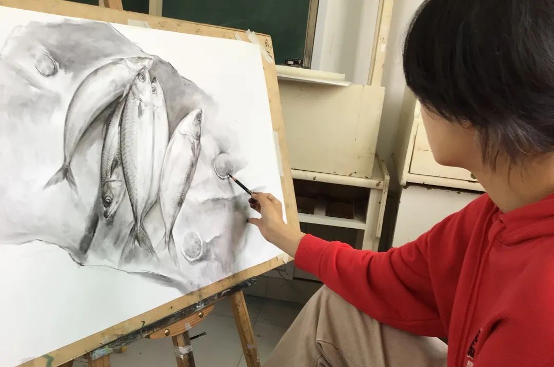 世纪金源集团新学期“皓月奖助学金”发放，造福众多世纪金源子弟