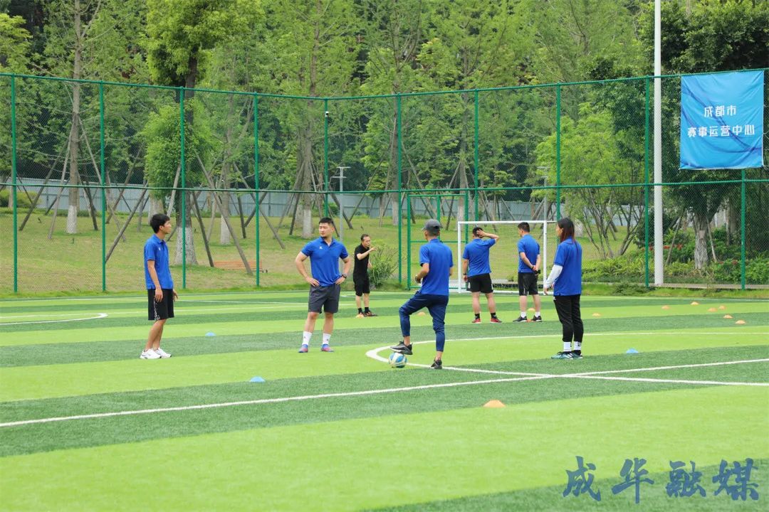 闄嗗啿鏈夋哀杩愬姩,闄嗗啿韫吙婊戣