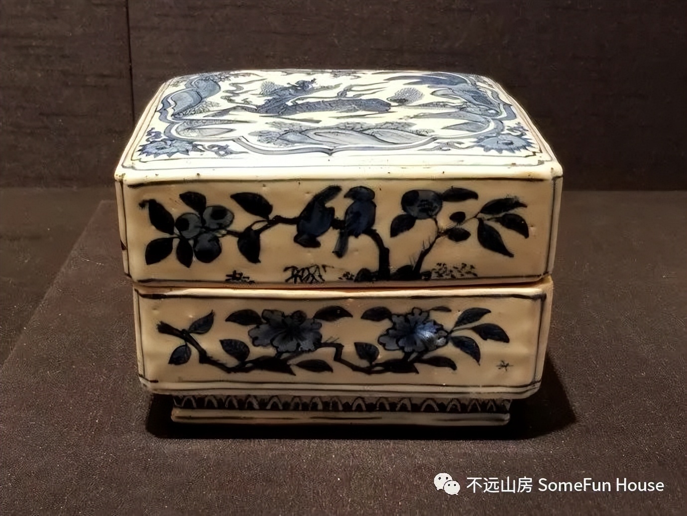 万历晚期青花瓷器特点,万历朝有没有无款官窑瓷器