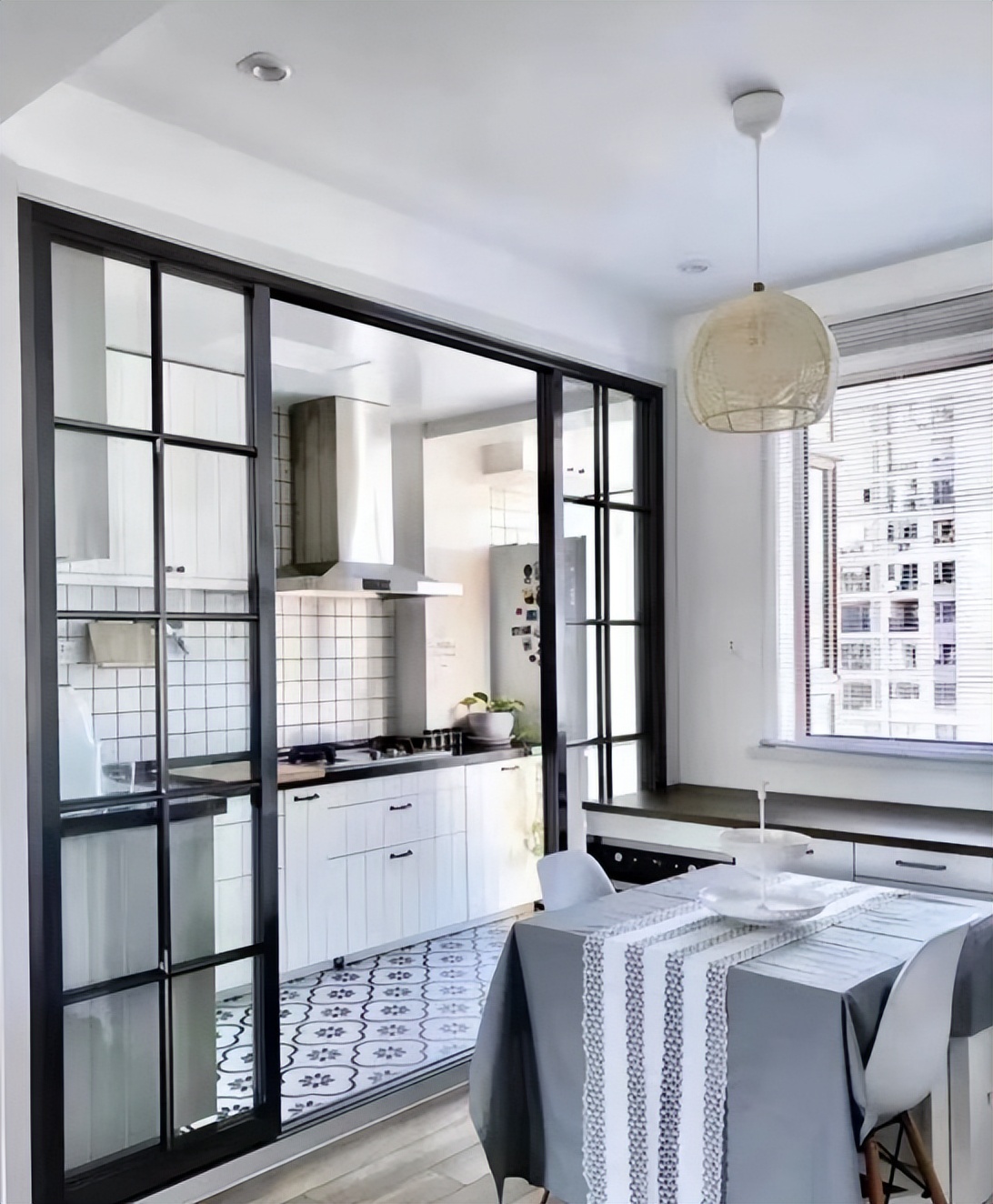 方格玻璃隔断设计,靠谱的玻璃隔断设计