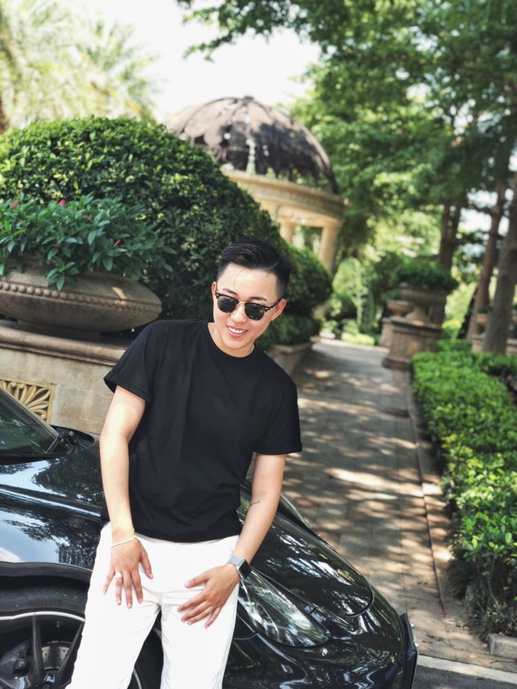 女总裁花50万生下孩子,26岁女总裁生了五国混血