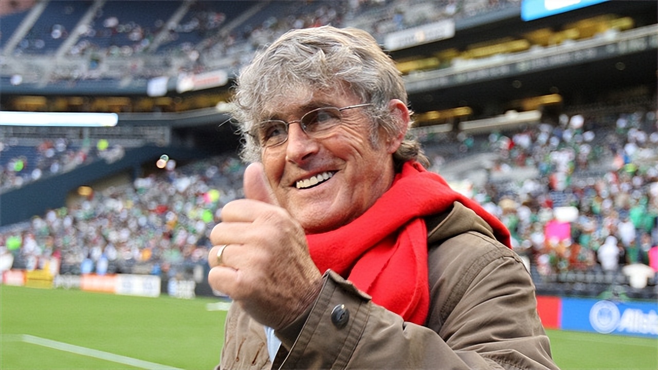 足球女记者李响与米卢,中国采访米卢的女记者