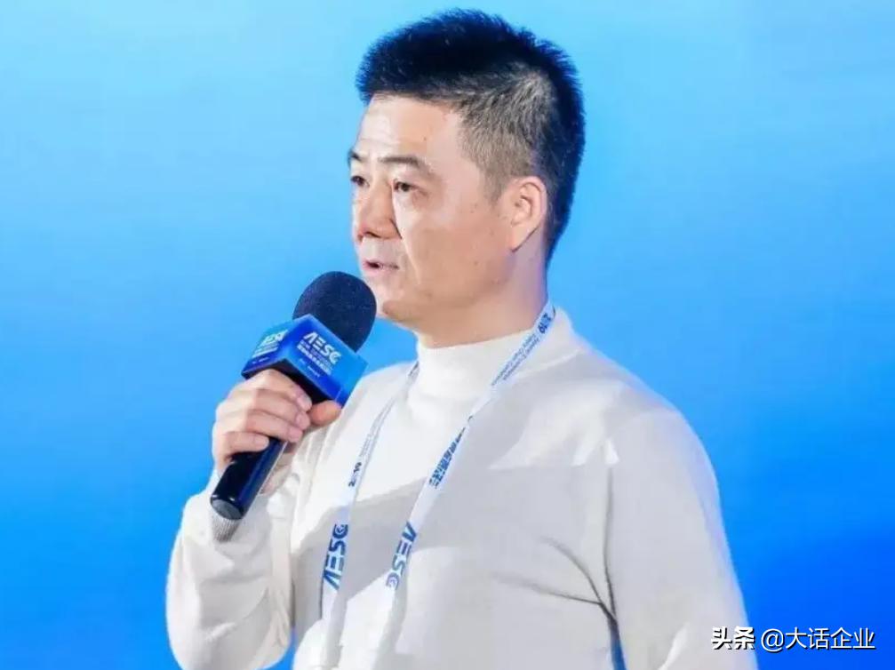 衣服全是“假货”？继“南极人”后，这4家品牌也靠卖吊牌赚钱了