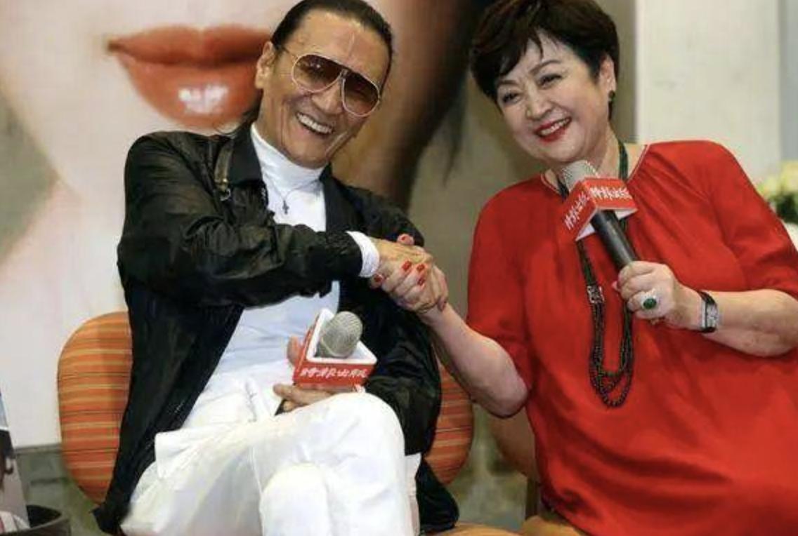 10位晚年移居海外的明星,移民后悔的明星