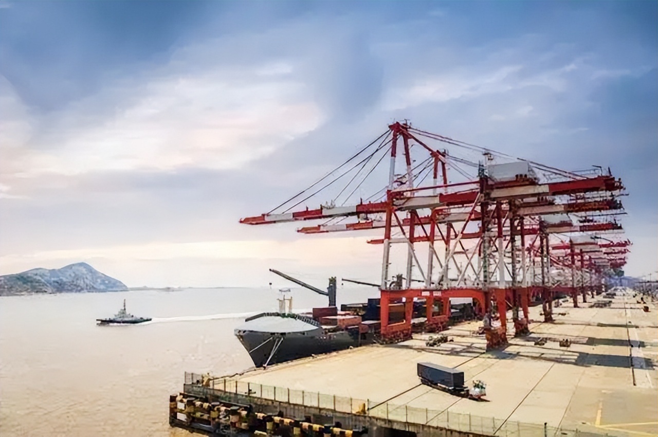 中国已证明有能力制造各类军舰，但不会照抄美国“作业”