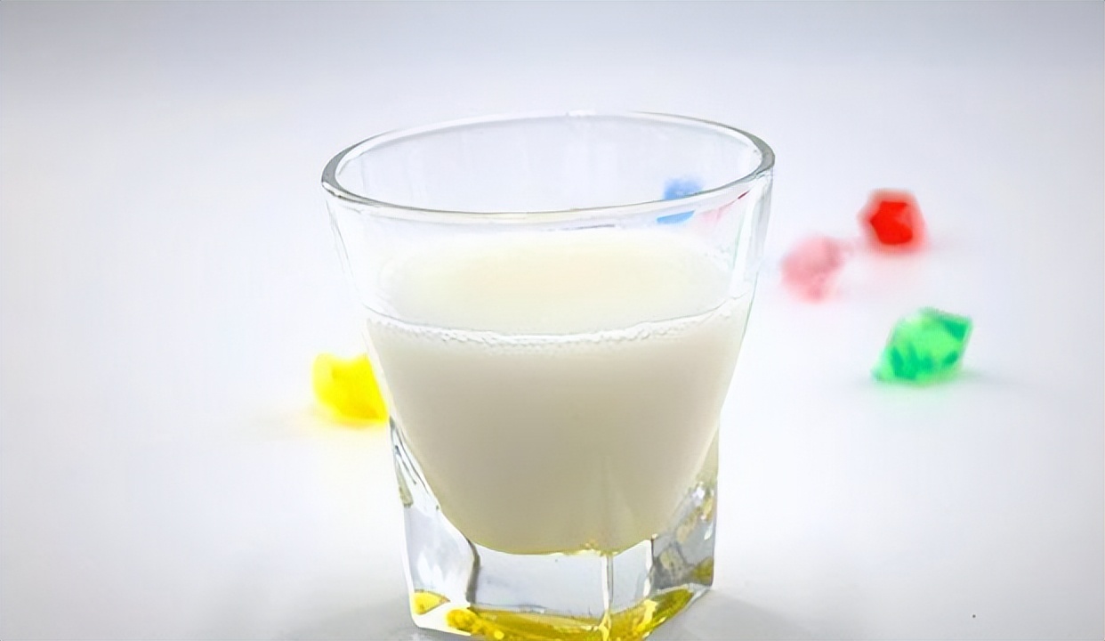 四岁宝宝有必要喝配方奶吗,四岁孩子喝配方奶好还是儿童奶好